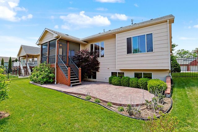 206 S Bordeulac St, Wichita, KS 67230