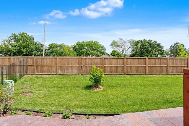 206 S Bordeulac St, Wichita, KS 67230