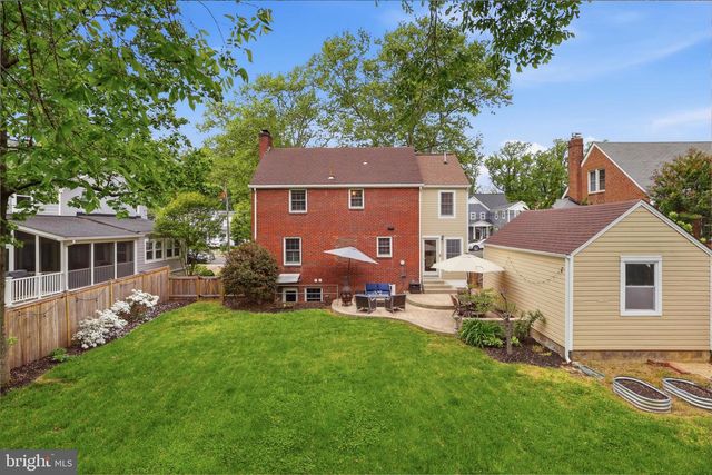139 S ABINGDON ST, Arlington, VA 22204