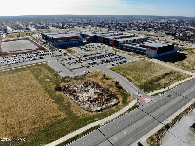 1928 Ohio Avenue, Joplin, MO 64804