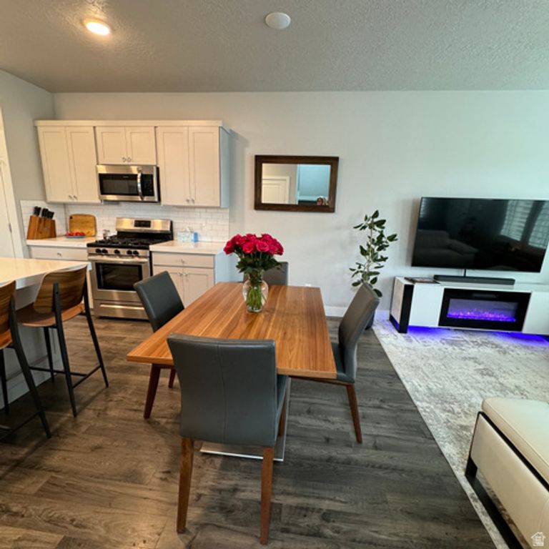 Image 6 of property listing at 1192 S 200 E, Spanish Fork, UT 84660