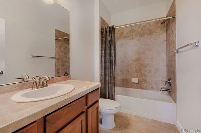 10262 Greentrail Circle, Lone Tree, CO 80124