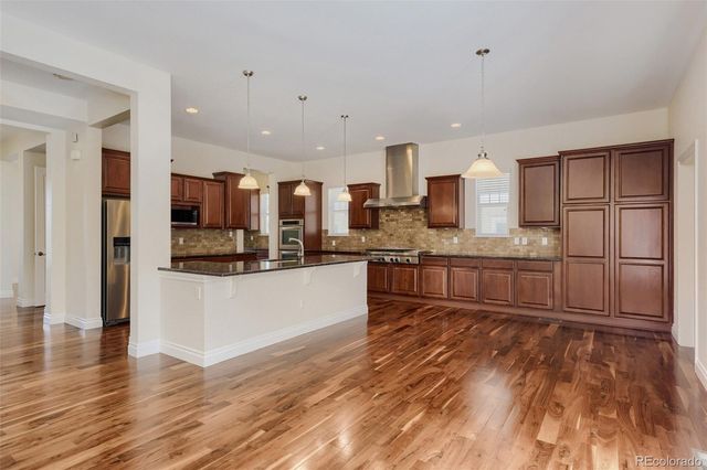 10262 Greentrail Circle, Lone Tree, CO 80124