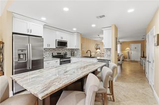 8336 Charter Club CIR 7, Fort Myers, FL 33919