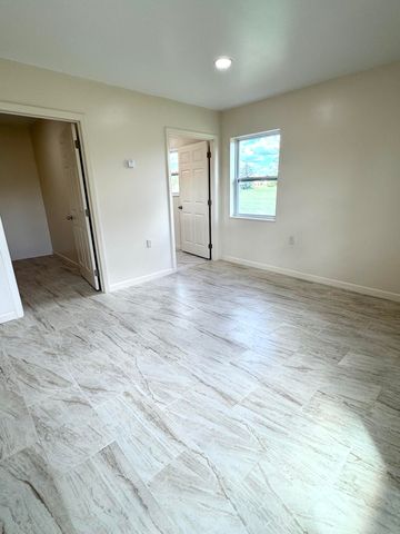 40 Dunn Road, Chazy, NY 12921