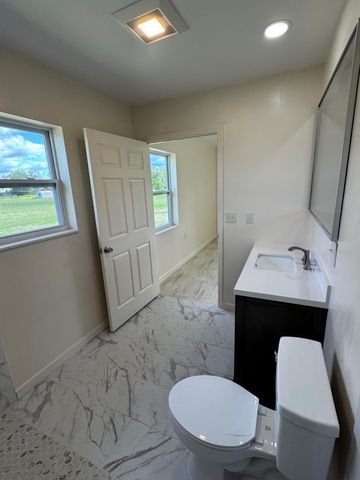 40 Dunn Road, Chazy, NY 12921