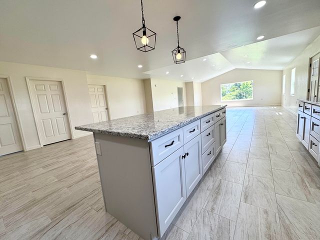 40 Dunn Road, Chazy, NY 12921