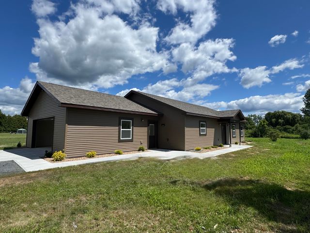 40 Dunn Road, Chazy, NY 12921