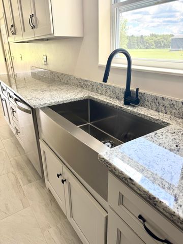 40 Dunn Road, Chazy, NY 12921