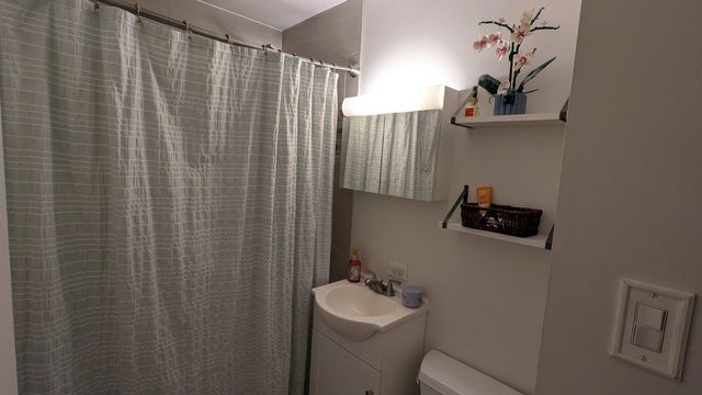 608 N Joyce Street, Lombard, IL 60148