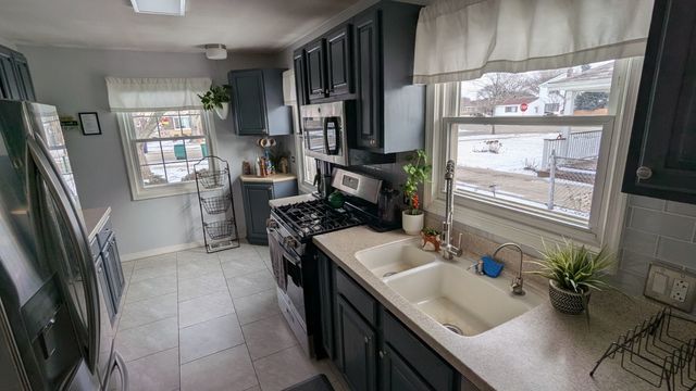 608 N Joyce Street, Lombard, IL 60148