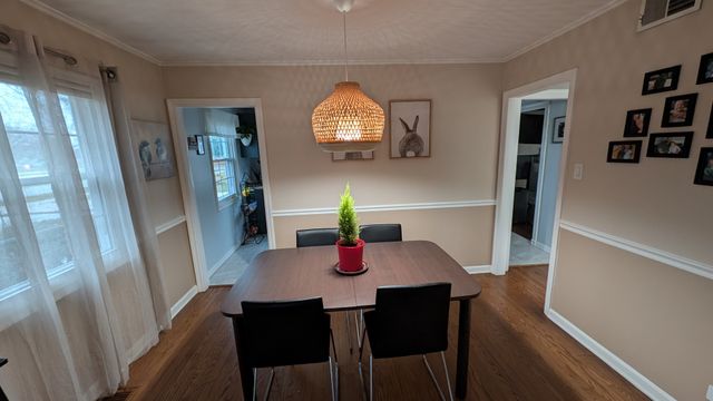 608 N Joyce Street, Lombard, IL 60148