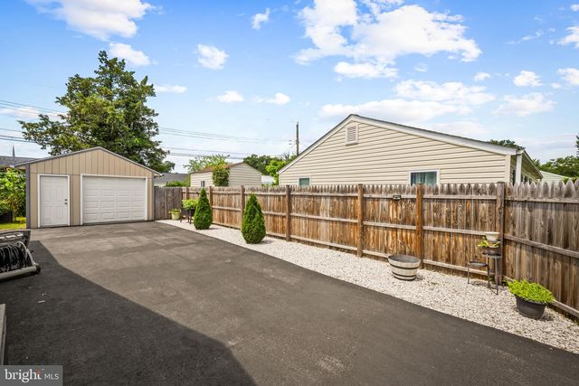 1015 EDGERLY RD, Glen Burnie, MD 21060