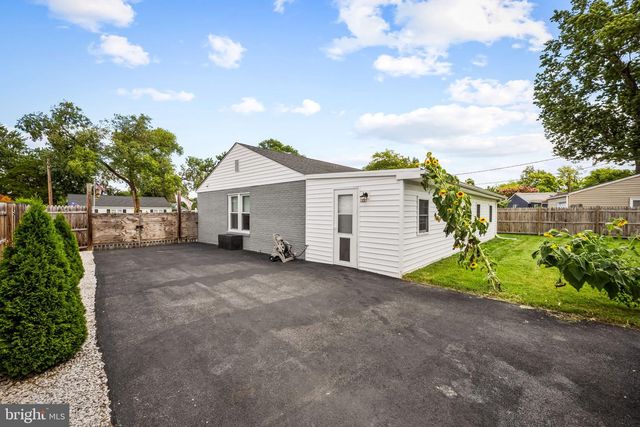 1015 EDGERLY RD, Glen Burnie, MD 21060
