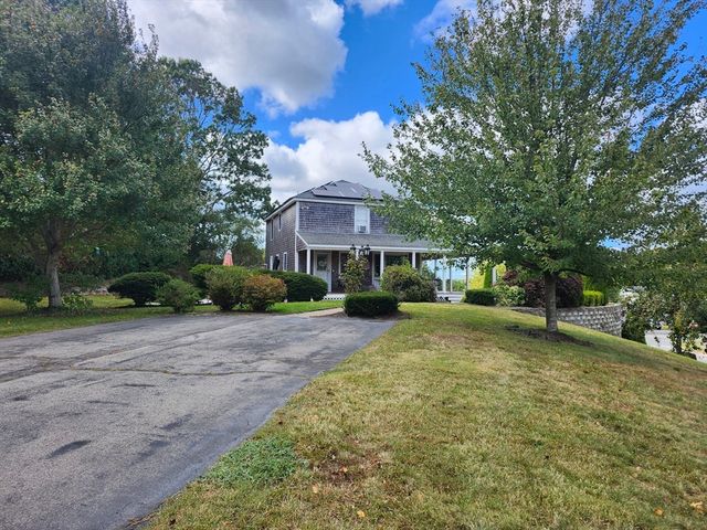 72 Kirk Cir, Plymouth, MA 02360