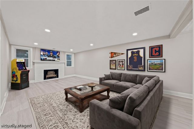 3601 Tullamore Road, University Heights, OH 44118