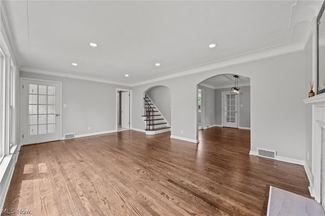 3601 Tullamore Road, University Heights, OH 44118