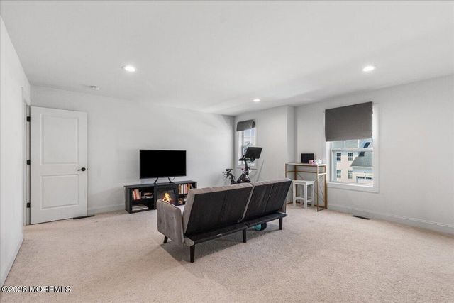 2 Tasha Lane, Howell, NJ 07731