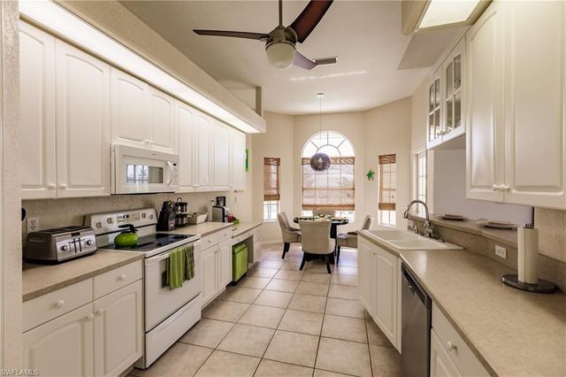 4315 SW 26th CT, Cape Coral, FL 33914