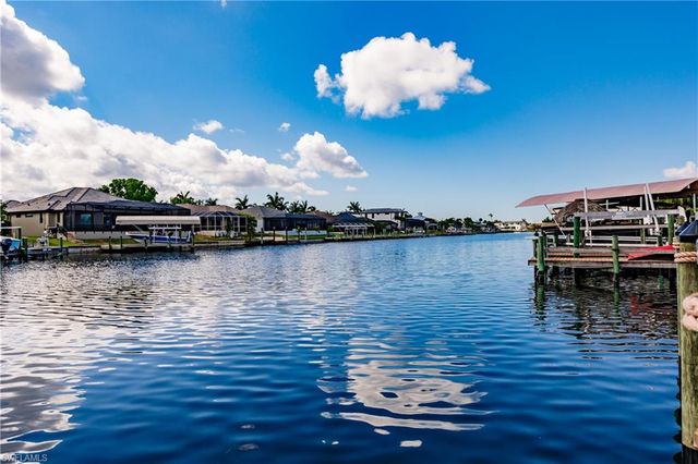 4315 SW 26th CT, Cape Coral, FL 33914