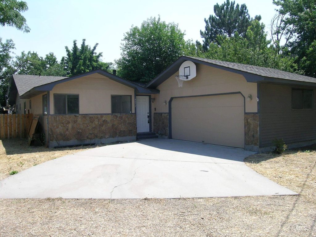14072 Donald Dr, Nampa, ID 83651 photo 1