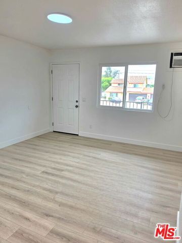 165 N Hamilton Avenue 4, Hemet, CA 92543