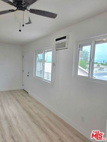 165 N Hamilton Avenue 4, Hemet, CA 92543