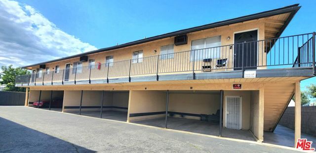 165 N Hamilton Avenue 4, Hemet, CA 92543