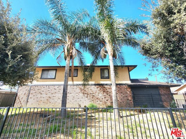 165 N Hamilton Avenue 4, Hemet, CA 92543