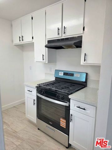165 N Hamilton Avenue 4, Hemet, CA 92543