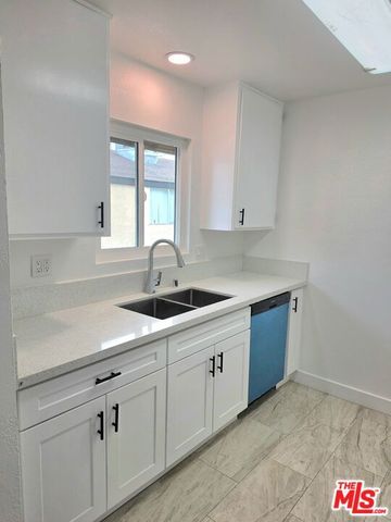 165 N Hamilton Avenue 4, Hemet, CA 92543