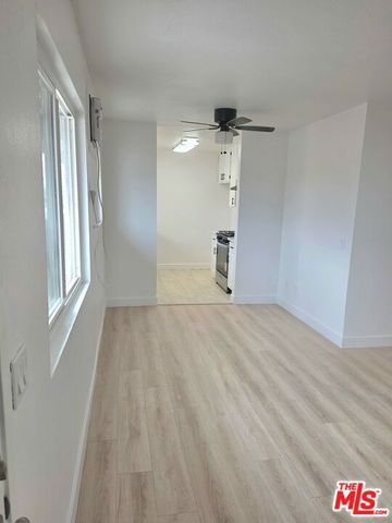 165 N Hamilton Avenue 4, Hemet, CA 92543