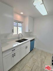 165 N Hamilton Avenue 4, Hemet, CA 92543