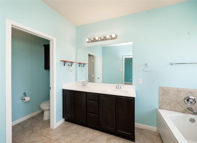 8908 Viewpark LN, Killeen, TX 76542