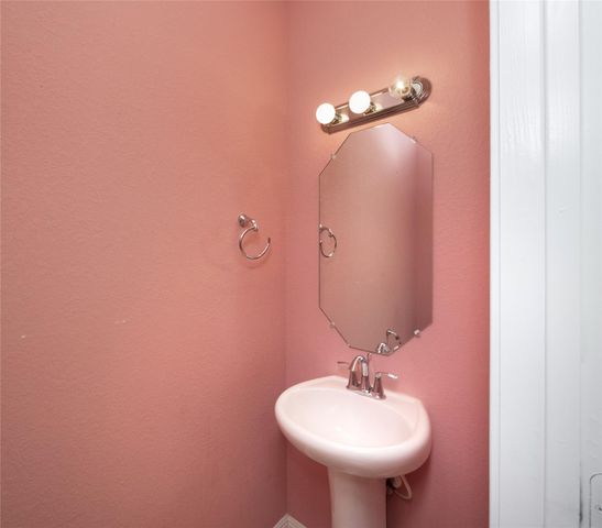 8908 Viewpark LN, Killeen, TX 76542