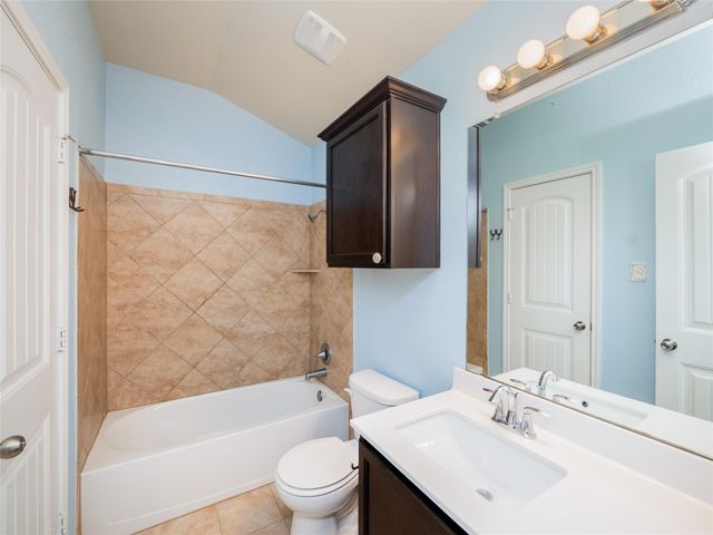 8908 Viewpark LN, Killeen, TX 76542