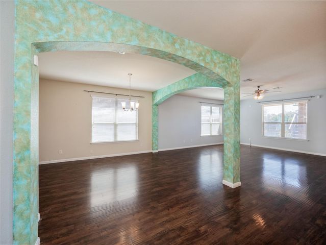 8908 Viewpark LN, Killeen, TX 76542