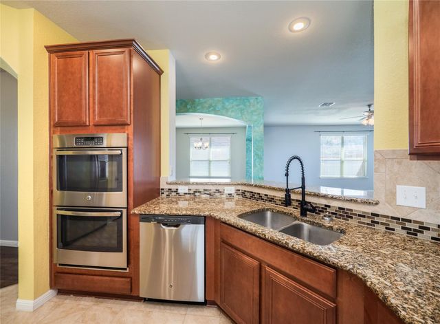 8908 Viewpark LN, Killeen, TX 76542