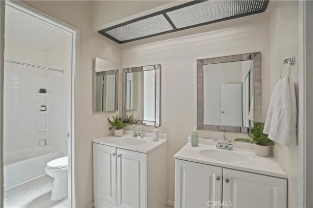 37702 50th Street East, Palmdale, CA 93552