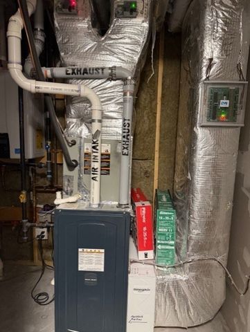 1418 Main St 104, Tewksbury, MA 01876