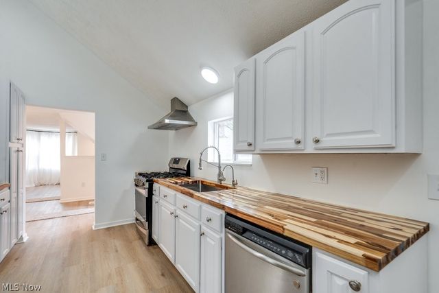 860 Brunsdorph Road, Fairlawn, OH 44333