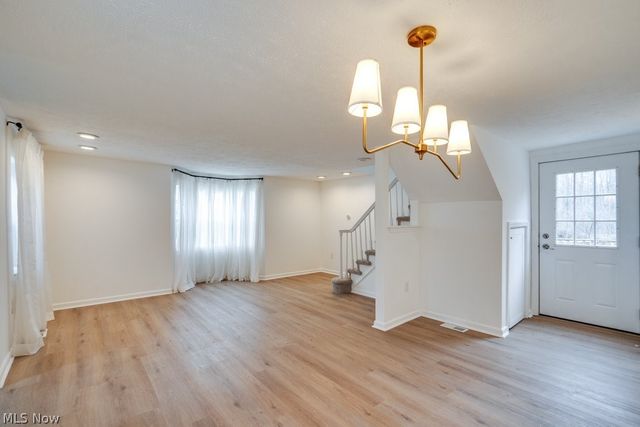 860 Brunsdorph Road, Fairlawn, OH 44333