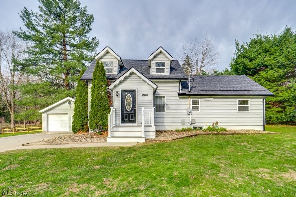 860 Brunsdorph Road, Fairlawn, OH 44333