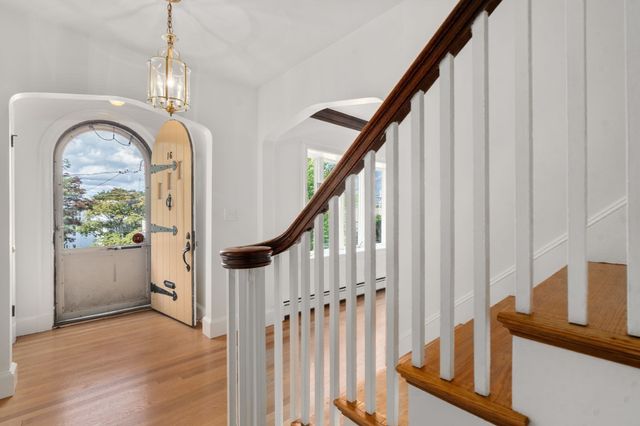 16 Douglas Road, Belmont, MA 02478
