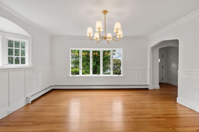 16 Douglas Road, Belmont, MA 02478