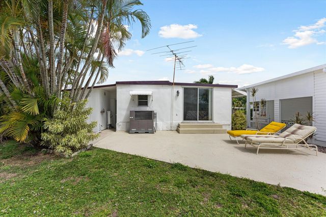 8630 SW 21st Court, Davie, FL 33324