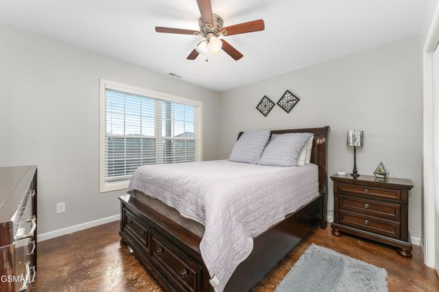 1131 Sanctuary Shores Way, Sevierville, TN 37876
