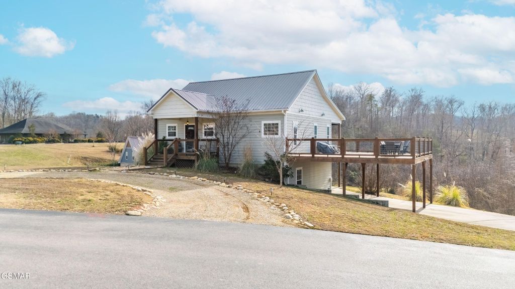 1131 Sanctuary Shores Way, Sevierville, TN 37876