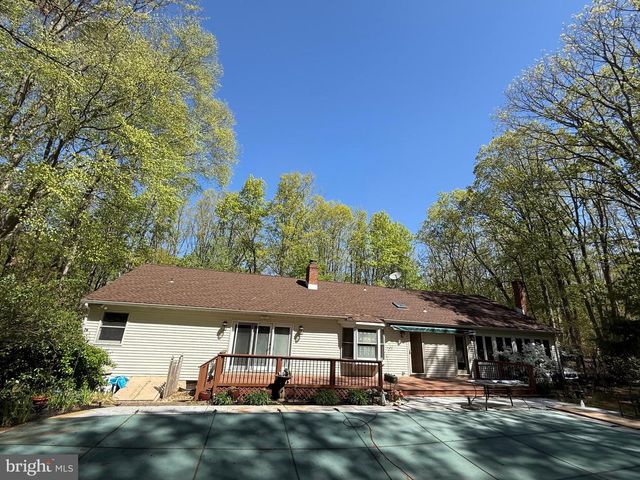 7 LAUREL DR, Mullica Hill, NJ 08062