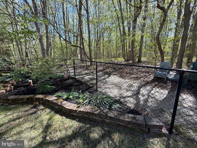 7 LAUREL DR, Mullica Hill, NJ 08062